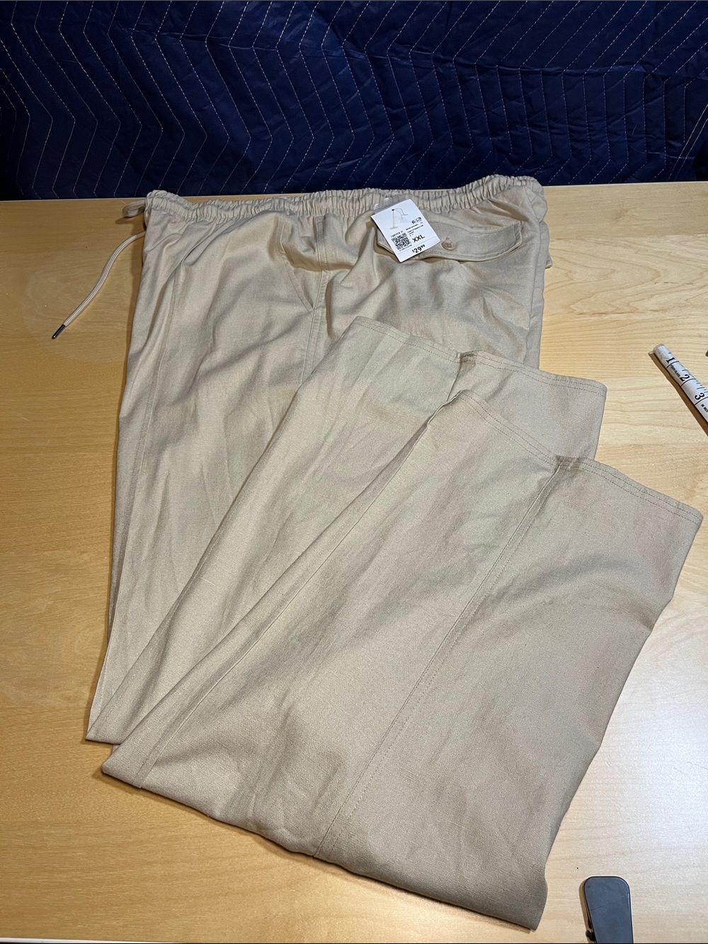 Forever 21 Men's Drawstring Chinos in Beige